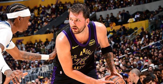 星空体育-超越科比!东契奇湖人生涯6次单场贡献30+三双队史第五